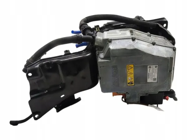 OEM 5A8FEF0 Korkeajänniteakku BMW 2 Active Tourerille image 2
