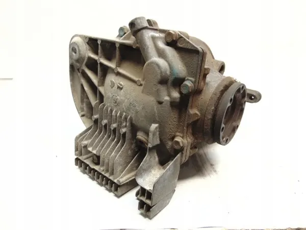 BMW E65 745I Differential 3.38 7502981 4.4L V8 image 3