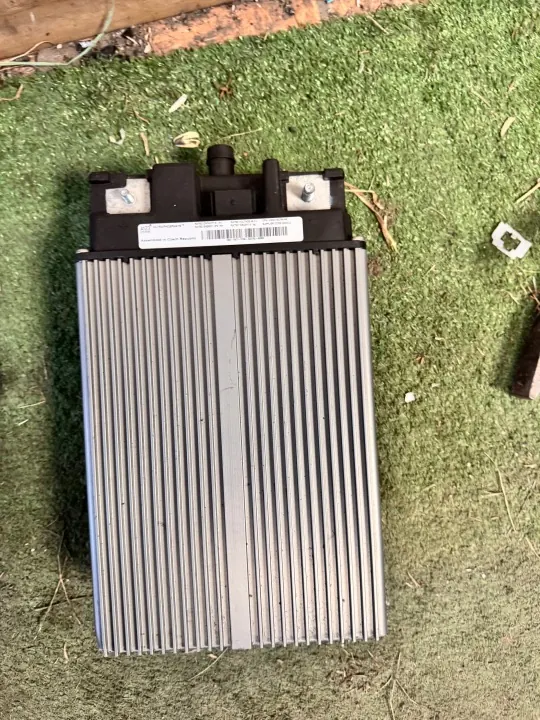 Module batterie hybride Land Rover OEM K8D2-10C784-AE image 2