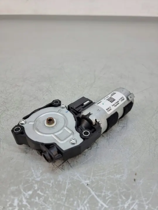 BMW OE Schiebedachmotor OEM 9929003888 - Gebraucht image 3