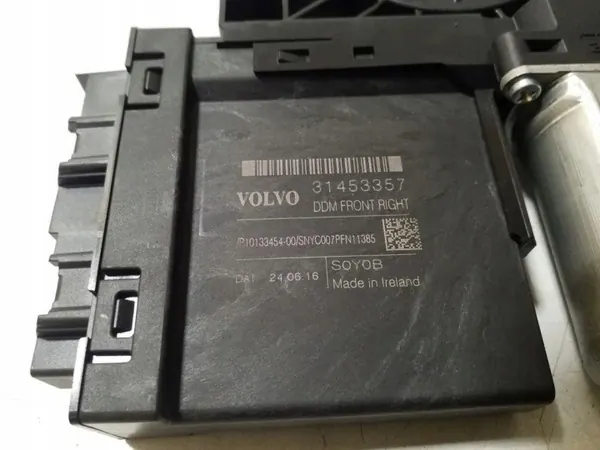 Régulateur de vitre avant Volvo XC90 2021 OEM 31453357 image 7