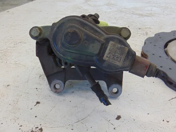 Discos y pinzas HAMLUCE SWAP TARCZE RS6 RS7 image 5