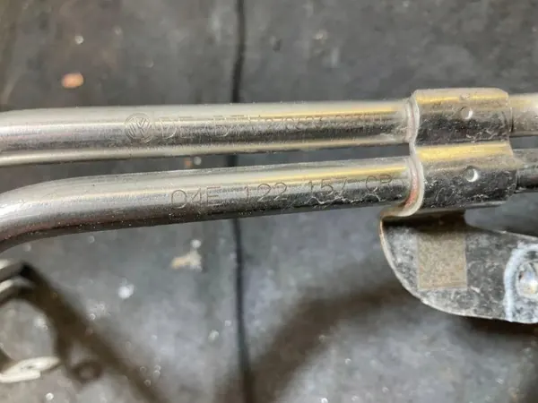 Turboladerschmierleitung OEM 04E122157CR für Audi A3 image 3