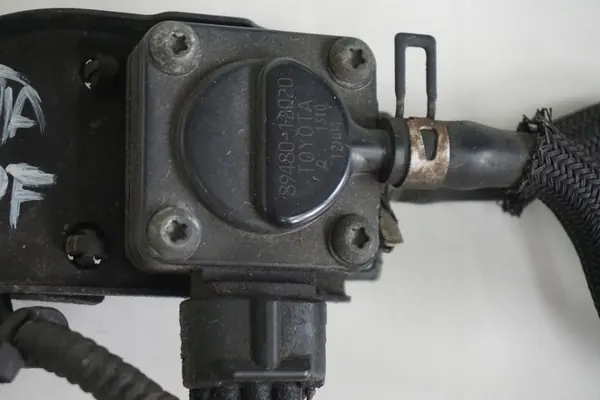 AVENSIS T27 RAV-4 III Sensor de pressão DPF 2011 OEM image 3