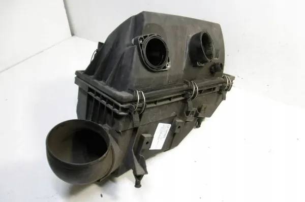 MERCEDES W210 Ilmansuodattimen Kotelo 2.0 A6040940504 image 6