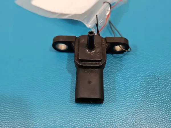 Air Pressure Sensor Toyota Rav4 V 89421-33010 image 5