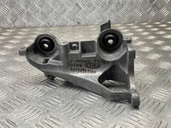 Support de Filtre Mercedes OEM A1390941300 image 3
