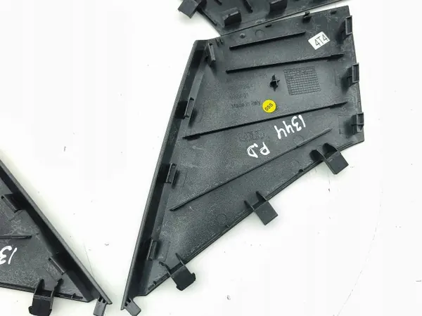 Audi Q3 F3 2019 zijskirts OEM 93A035423 image 9