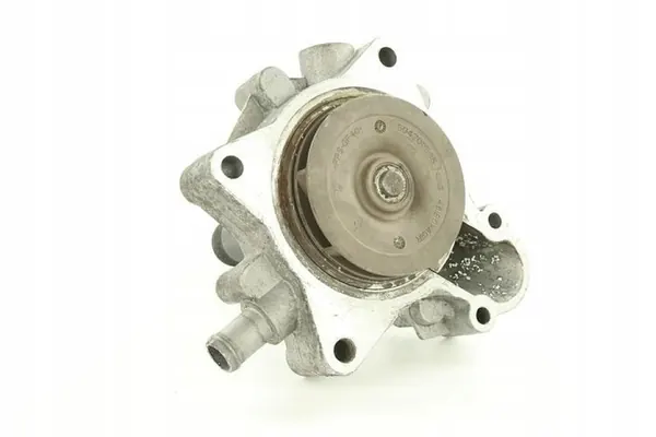 Iveco Vattenpump med packning image 2