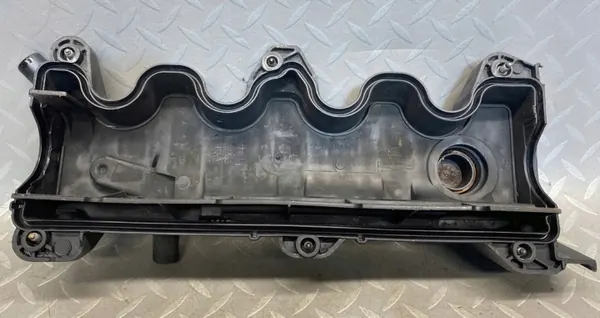 Couvercle soupape OEM 55197017 pour Opel 1.9 Z19DT image 4
