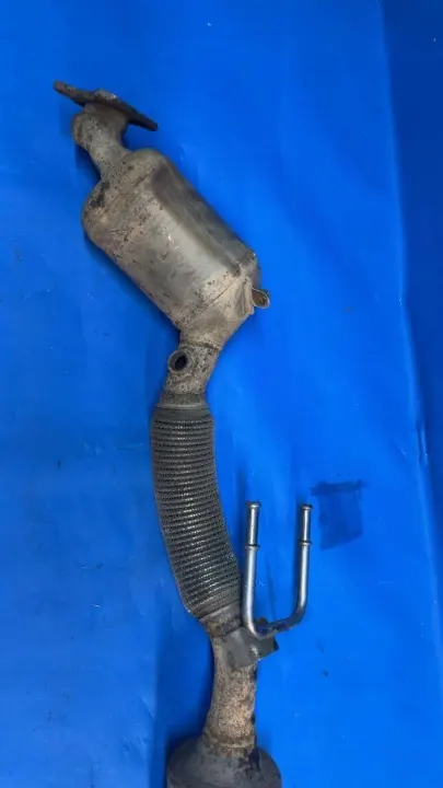 Katalysaattori OEM 2Q0131701 Skoda Fabialle image 3