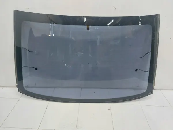 Vitre Arrière BMW 7 F01 F02 OEM BMW 7 F01 SZYBA TYŁ image 2