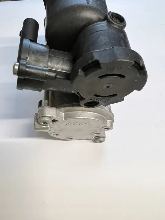 Compressore sospensione BMW X5 E70, X6 E71, X6 E72 image 4