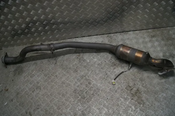 OEM 85047829146 Vasen katalysaattori Dodge Durangolle image 2