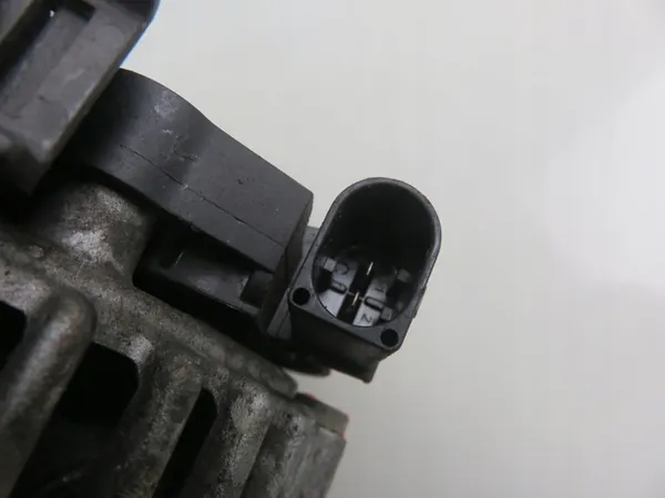 Vaihtovirtageneraattori Mercedes C-luokka C204 220 CDI 0131549002 image 4