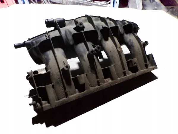 Insugningsgrenrör OEM 06F133192C för Audi TT 8J3 2007 image 2