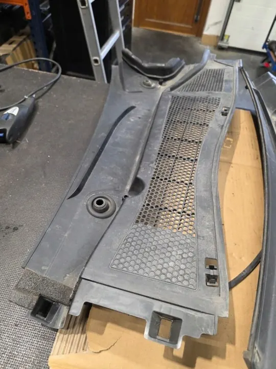 Opel Astra L VI Yläpyyhinvarsisarja OEM 9830565680 image 7