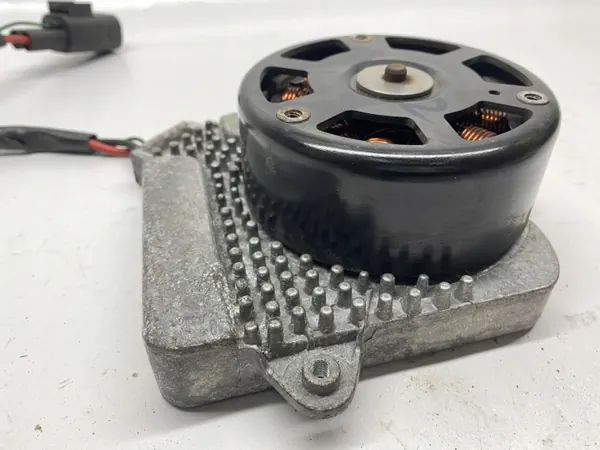 BMW Ventilatorregelaar OEM 8641947 1 Serie F20/F21 image 3