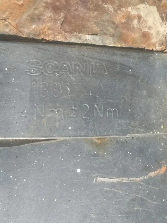 Scania Luchttankbevestiging OEM 1764721 - Gebruikt image 3