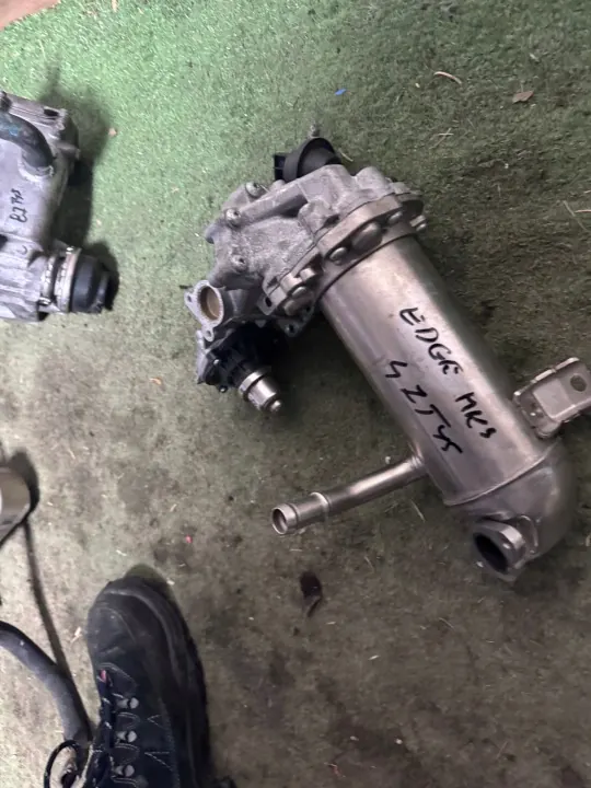 Válvula EGR OEM 255457 para Ford Edge Vignale 2020 image 6