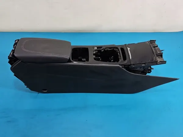 Accoudoir tunnel OEM IMPRK1546611 pour Opel Insignia B image 9