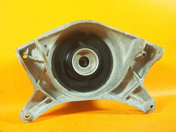 Suporte de amortecedor esquerdo Audi A5 8T OEM 8r0412383a image 5