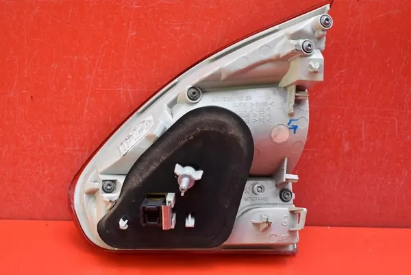 Lámpara Trasera Izquierda 9678074480 Peugeot 2008 13-17 image 2