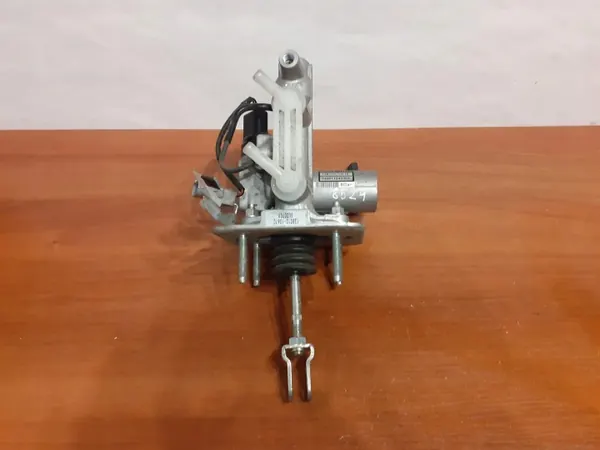Bromscylinder OEM 8524 för Lexus RX (L1) 2012 image 2