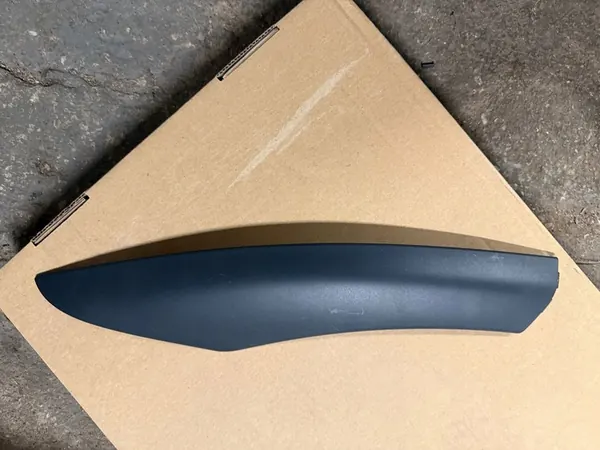 SKODA YETI 5L Tampa de Rail de Teto Esquerda 5L0860147 image 1