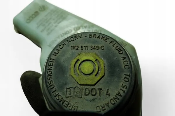 Remcilinder VW CADDY III VARIANT 1K2611349A image 2