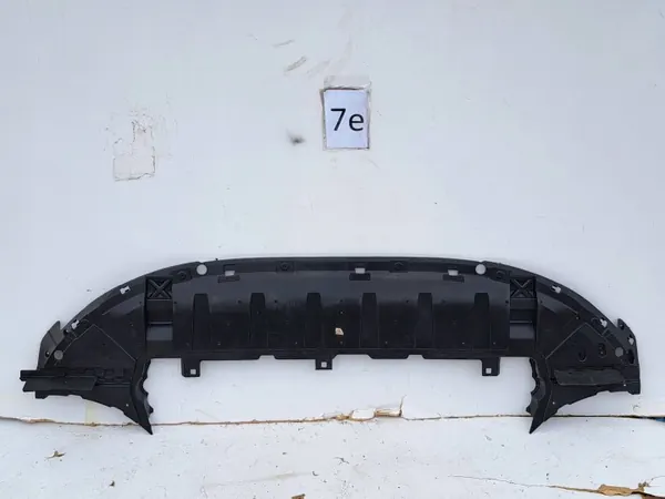 Volvo V60 S60 Puskuripeite OEM 32227198 image 2