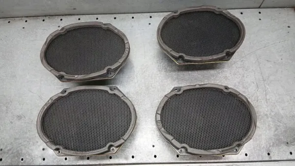 Kaiutin Ford Mondeo MK3 OEM 1S7F-19B171-DC Käytetty image 2