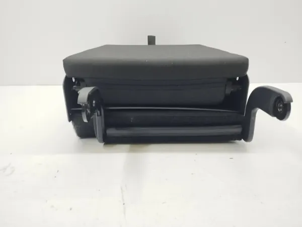 Accoudoir arrière OEM AMD109877 pour Volkswagen Tiguan 2021 image 5