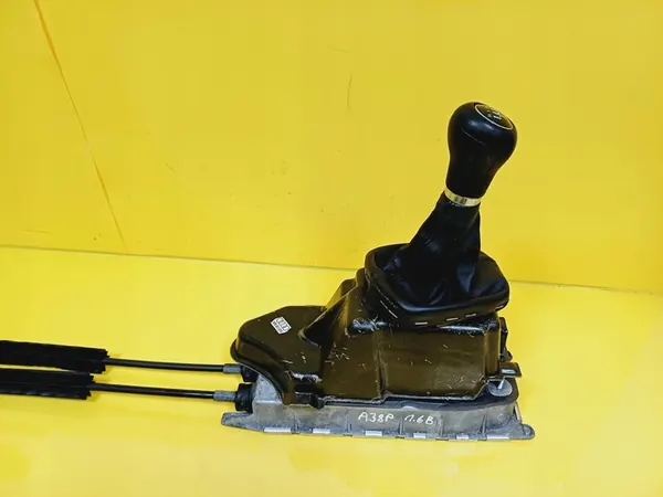 Botte de Sélecteur de Vitesse Manuelle Audi A3 8P 1.6B 8P0863876 image 1