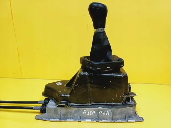 Botte de Sélecteur de Vitesse Manuelle Audi A3 8P 1.6B 8P0863876 image 6