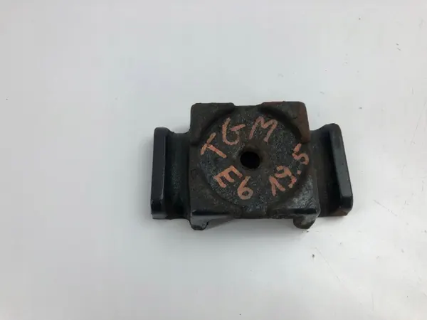 MAN TGM Euro 6 voorveerpad OEM 85413353012 image 2