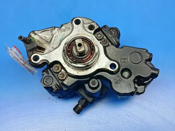 OEM 9687959180 ruiskutus pumppu Peugeot 807 2.0HDI image 3