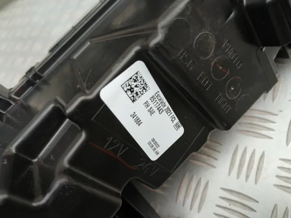 OEM 85117443 Cadillac Escalade 2021 LED DRL Scheinwerfer image 8