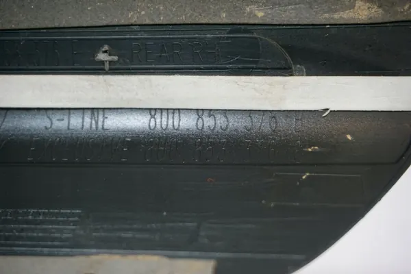 Ensemble de bas de caisse AUDI Q3 8U 8U0853372B 8U0853376 image 4