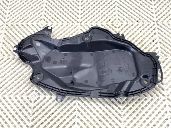 OEM 67831-52530 Höger Framdörrs Isolering Lexus LBX image 2