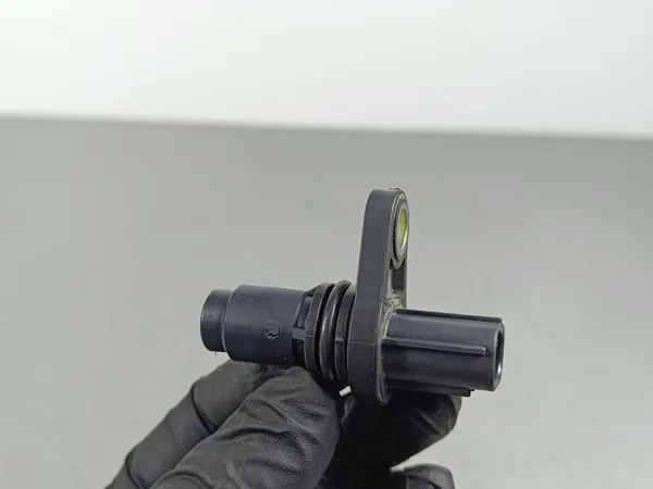 Sensor de posição do comando de válvulas Lexus GS 2015 04S251290 image 1