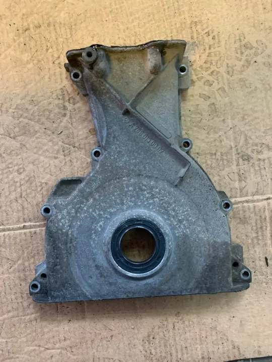 Couvercle de distribution OEM A2660150002 Mercedes-Benz image 4
