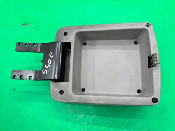 OEM Middenarmsteun licht Volvo S40 II V50 C30 image 3