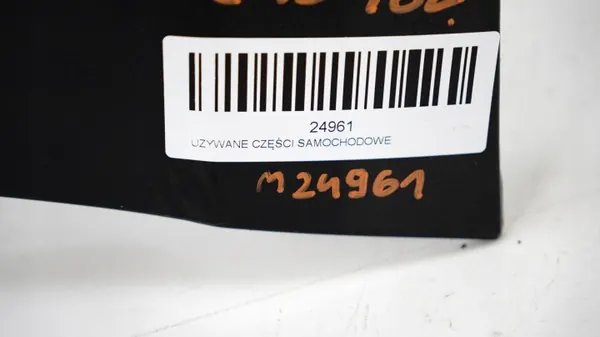 OEM 371118140 Etu-oikea lokasuoja Opel Zafira C:lle image 7