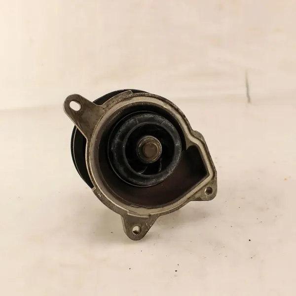 Pompa acqua Volkswagen Polo V 6R 2014 OEM 03F121031A image 2