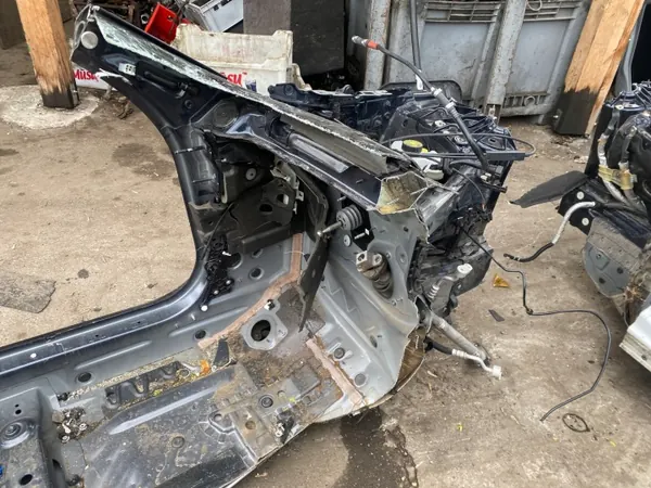 Aile avant gauche BMW 7 2017 OEM 212586 image 3