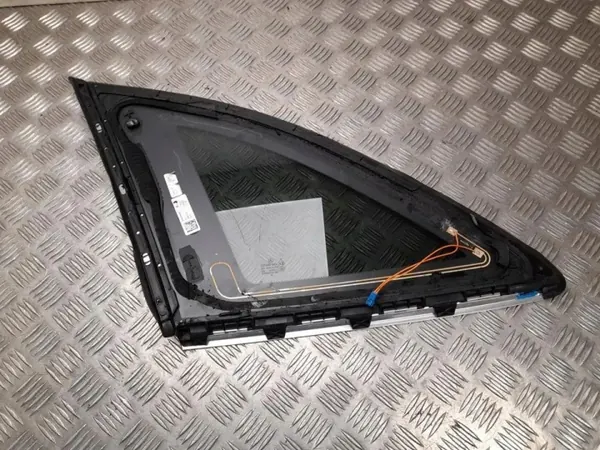 Vitre latérale droite arrière VW OEM A2546704800 - Occasion image 3