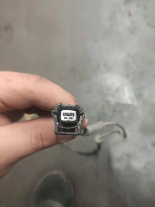 Sensor desgaste pastilhas travão OEM 230413 Renault Master III image 3