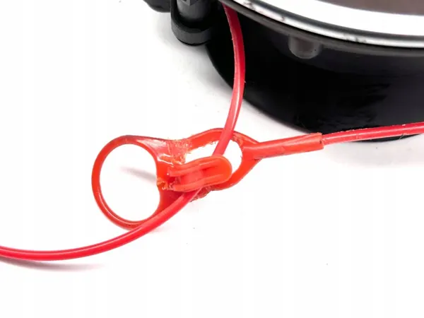 Trappe à carburant complète OEM 8S0857511A Audi TT 8S image 3