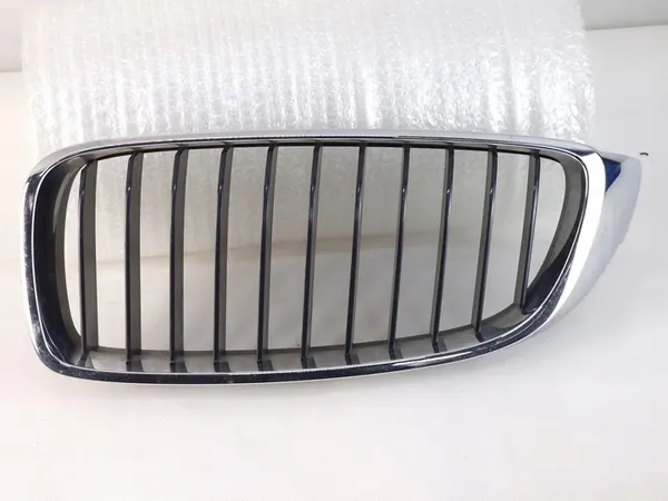 BMW 4 F32 F33 F36 Grille 51137294813 OEM image 2